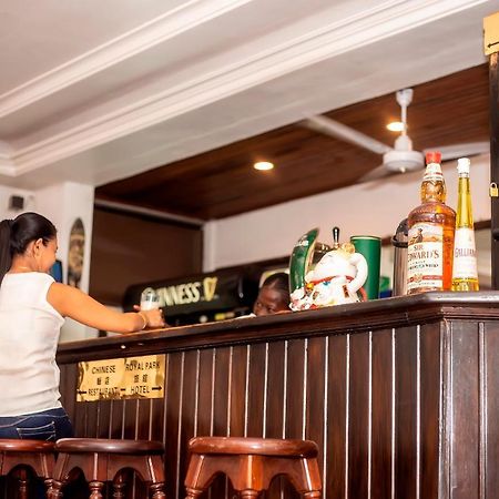 Royal Park Hotel Кумаси Экстерьер фото